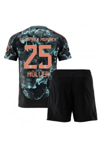 Bayern Munich Thomas Muller #25 Babytruitje Uit tenue Kind 2024-25 Korte Mouw (+ Korte broeken)